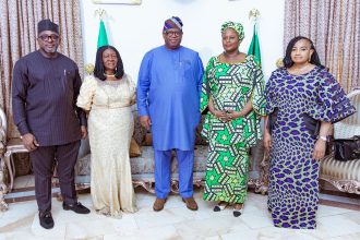 L-R: Deputy Director, Legal and Regulatory Services, Nigerian Communications Commission (NCC) Lawrence Abang; Plateau State Deputy Governor, Josephine Piyo; Executive Governor, Plateau State Caleb Mutfwang; Executive Commissioner Stakeholder Management, NCC, Rimini Makama; Director, Digital Economy, NCC, Helen Obi during the Commission’s courtesy visit on the Plateau State Governor in Jos, Plateau State.