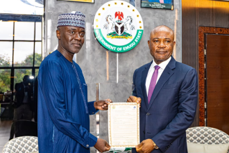 L-R: Executive Vice Chairman of the Nigerian Communications Commission, NCC, Dr Aminu Maida; His Excellency, Executive Governor of Enugu State, Dr. Peter Mbah at the NCC’s official handover ceremony of the Digital Industrial Park (DIP) and Digital Bridge Institute (DBI) to the Enugu State Government at the Government House in Enugu